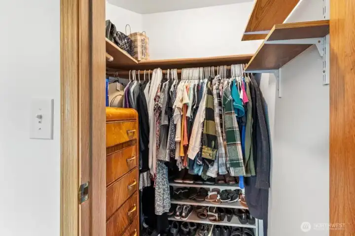 Walk-in closet