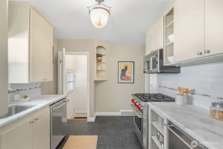 Sweet kitchen with Wolf range.