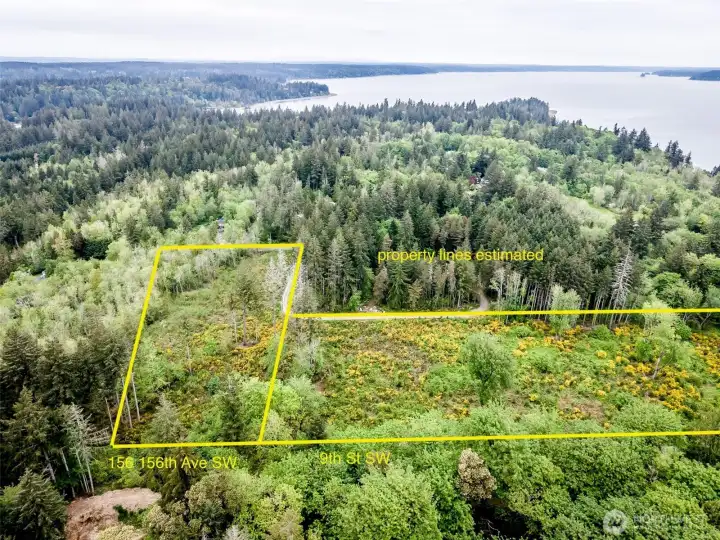 Property lines are approximate Property lines are approximate