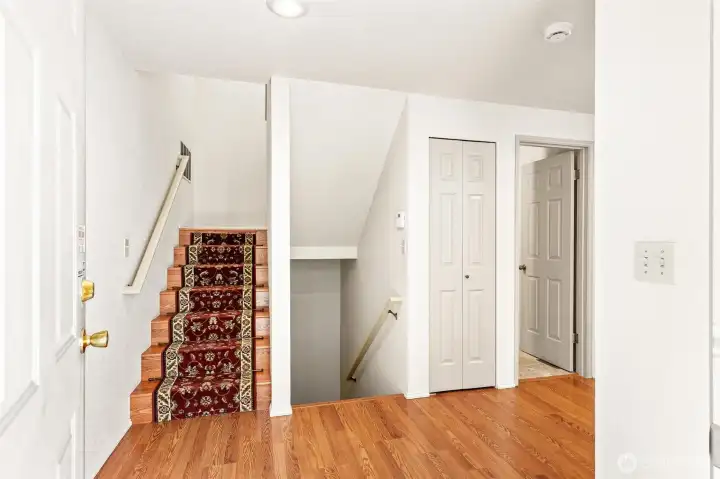 Staircase/hall Staircase/hall