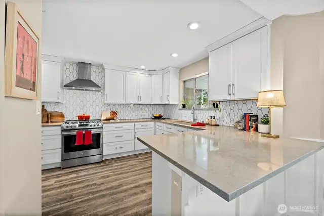 All Appliances Stay - Including 5 Burner Gas Stove!