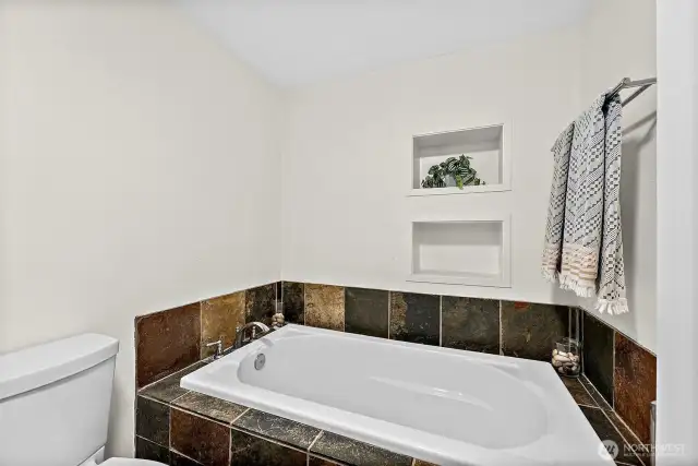 Large Primary Bathtub