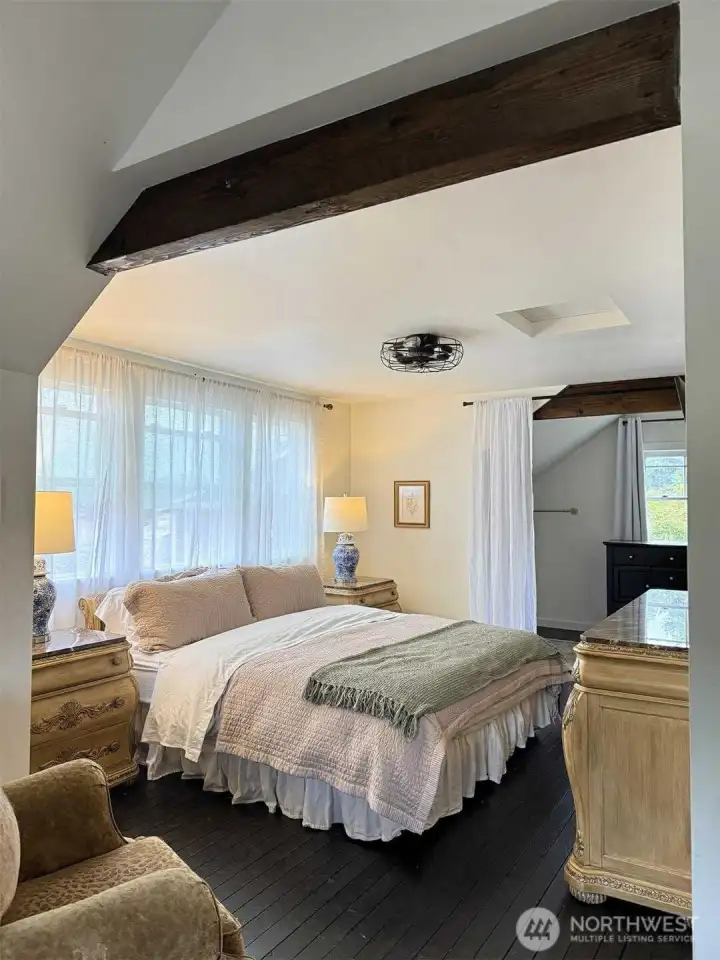 Guest house bedroom