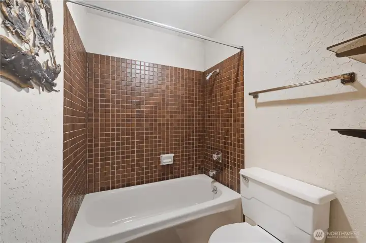 Primary suite bath