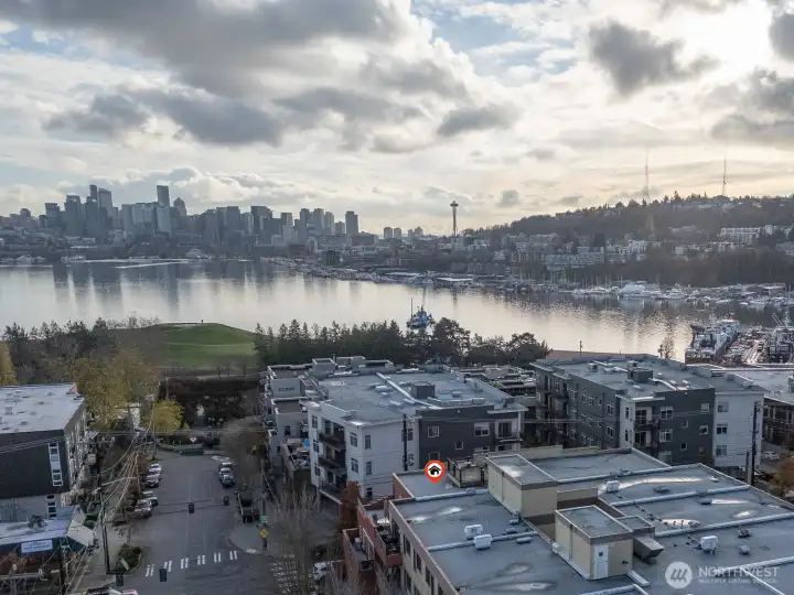 Minutes to Gas Works Park, Lake Union, Fremont, and the Burke-Gilman Trail.