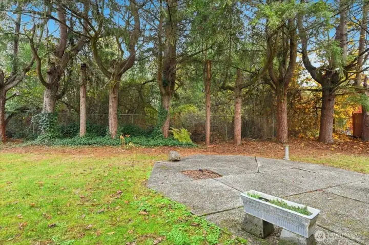 Private fully fenced backyard