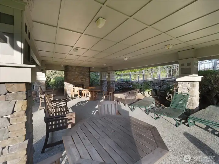 Another view of the outdoor community area.