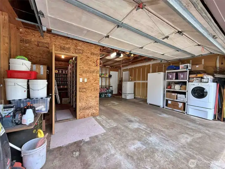 Walk in cold storage for garden yield in attached garage