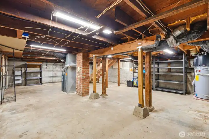 Large unfinished basement provides great storage!