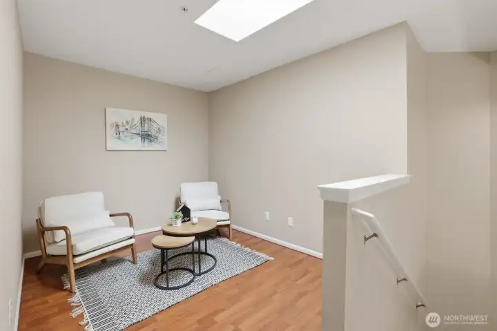 Loft/office space/second living room