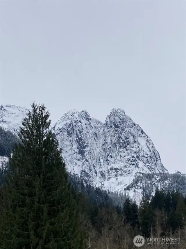Mountain View from drive to property.
