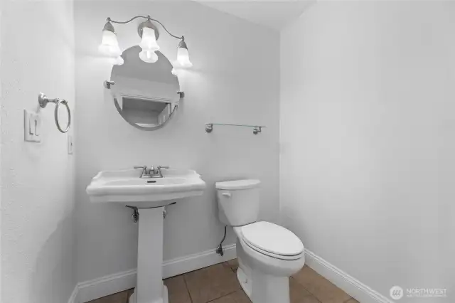 ~Half Bathroom~