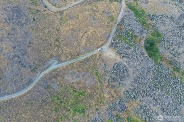 Road intersection to the property. It is a bit difficult to see.