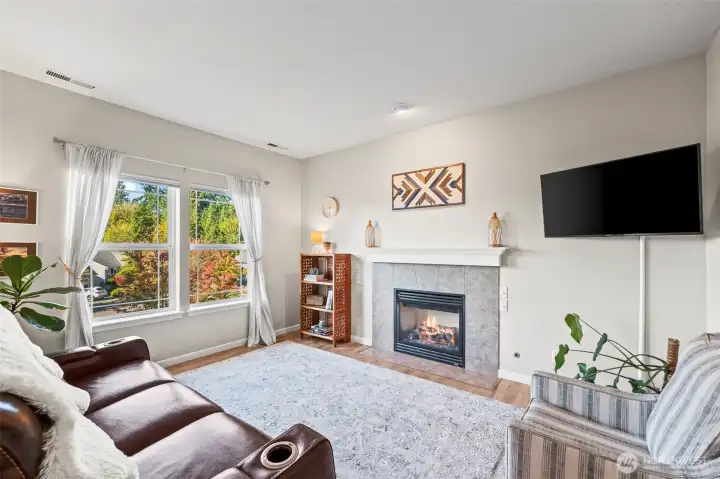 Living Room w/ mountain views