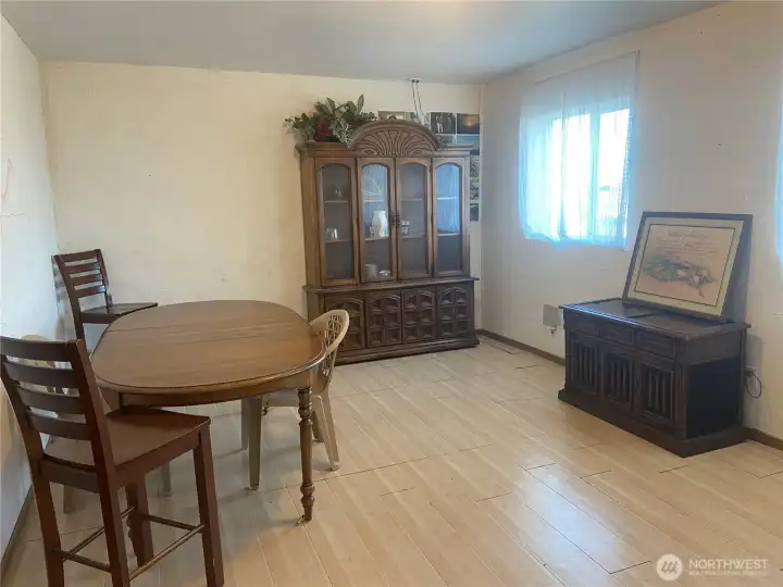 Lower level bedroom or 2nd bonus room