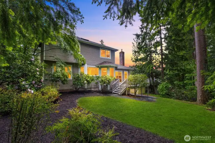 Rare ~10,000 SF lot with no rear neighbors- private, move-in ready, and tucked on an idyllic cul-de-sac.