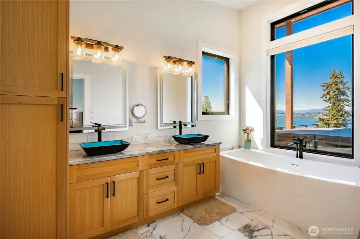 Double vanity