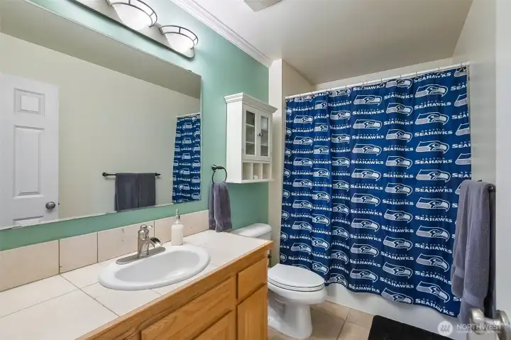 upstairs main FULL bathroom