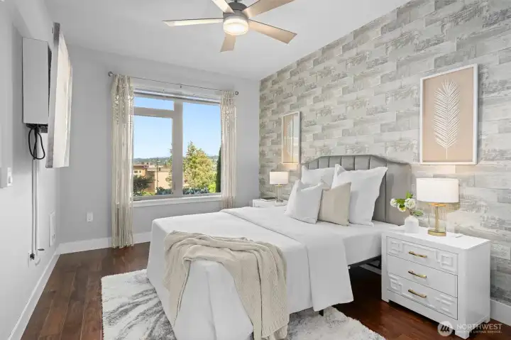Primary suite with a huge walk-in closet and ensuite! Primary suite with a huge walk-in closet and ensuite!