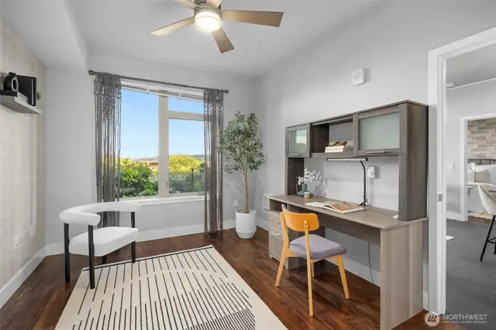 Spacious 2nd Bedroom with a large walk-in closet and views! Spacious 2nd Bedroom with a large walk-in closet and views!