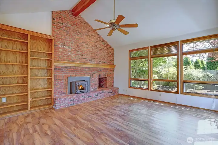 Vnyl plank flooring in great room