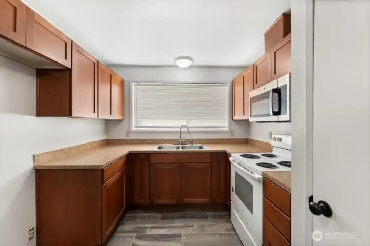 Kitchen downstairs