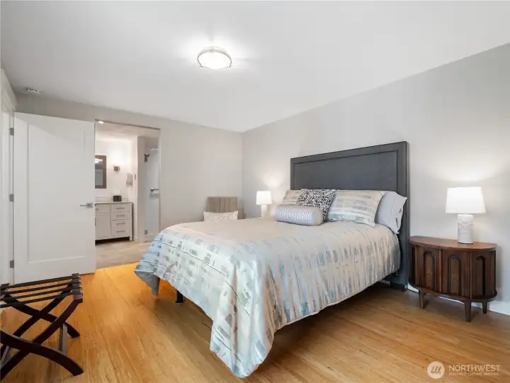 The primary bedroomroom has its own en suite.