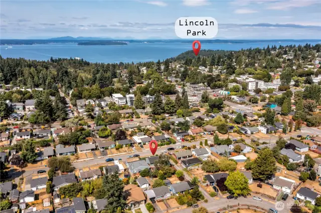 Lincoln Park a short distance away.