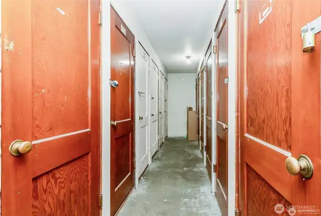 Storage unit area