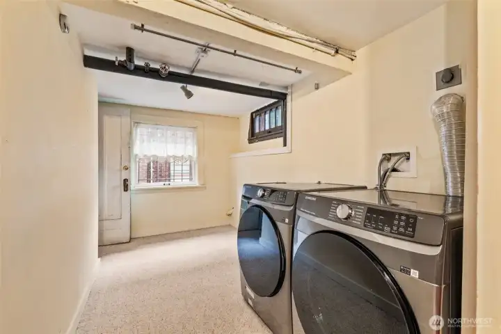 Brand new washer and dryer which can stack