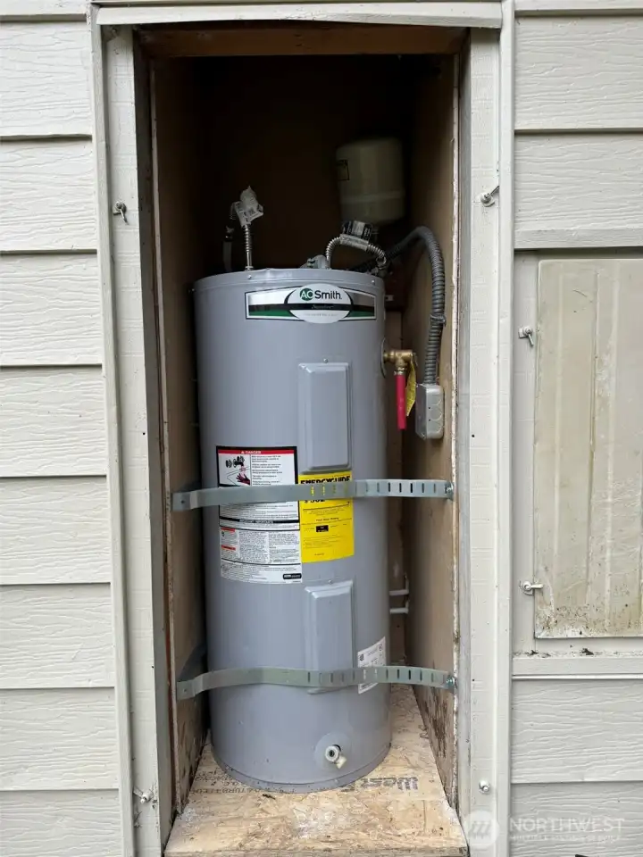 Strapped water heater