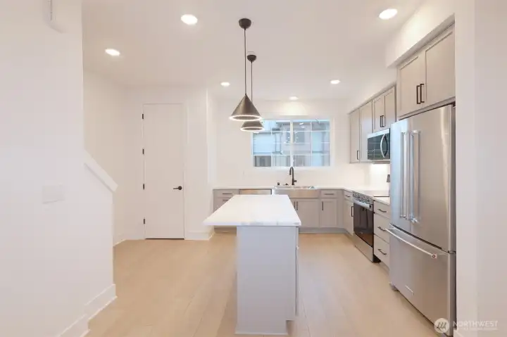 Fully completed move-in ready homesite 1703 Fully completed move-in ready homesite 1703