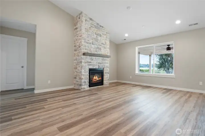 Photos are from a previously built home. Photos are from a previously built home.