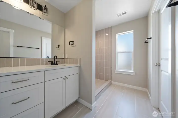 Photos are from a previously built home. Photos are from a previously built home.