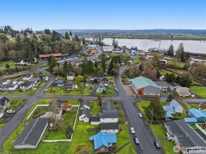 Sunsets, sunrises, Oregon Hill views...