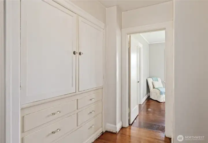 Built-in Cabinet in Hall