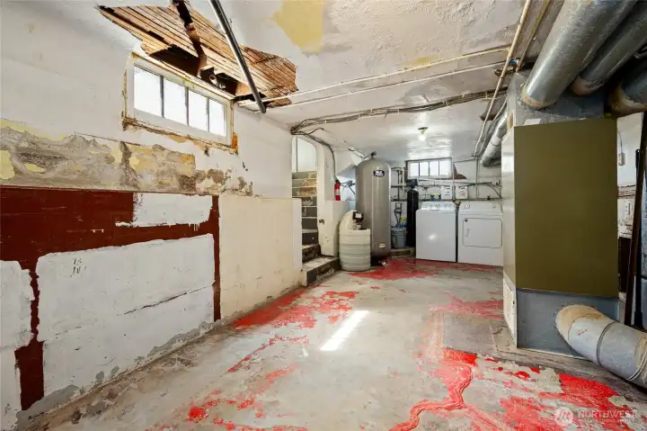 Basement Laundry & Mechanical Area