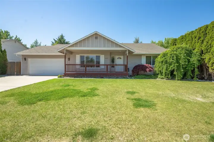 Check out this amazing curb appeal!