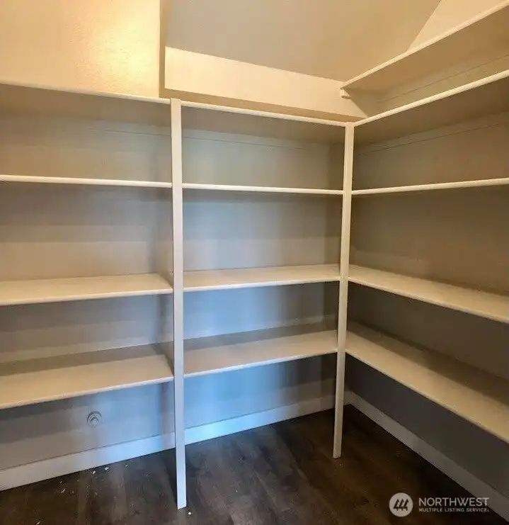 Photos were taken prior to tenants occupancy