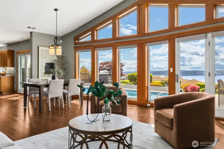 Vaulted ceilings with floor to ceiling gable windows