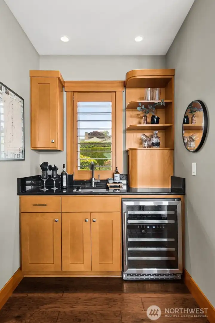 Wet bar with wine/beverage fridge