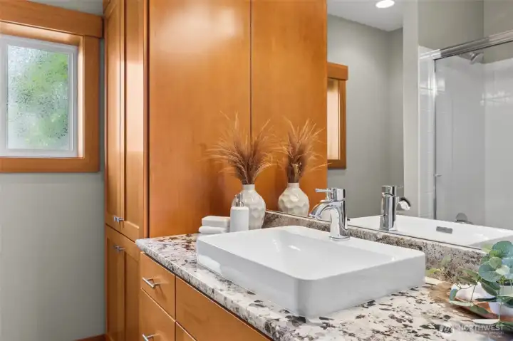 Full bathroom off junior suite