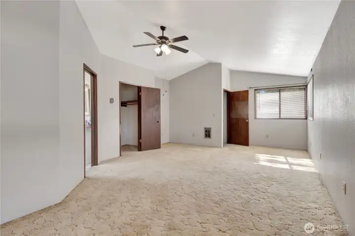 Upper bedroom area.