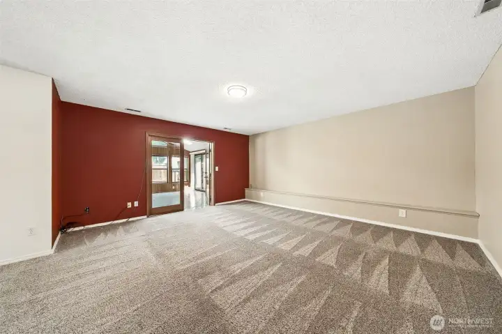 Great space to hang out!