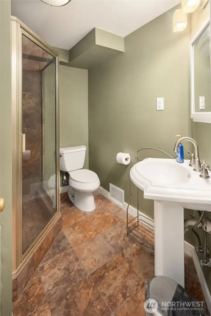 lower level bath lower level bath