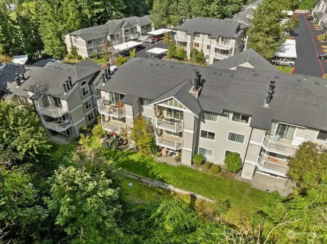 Aerial view of Balcony & Greenspace.