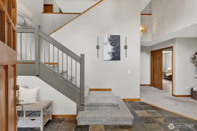 open floor to ceiling entry