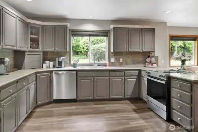 lots of cabinets