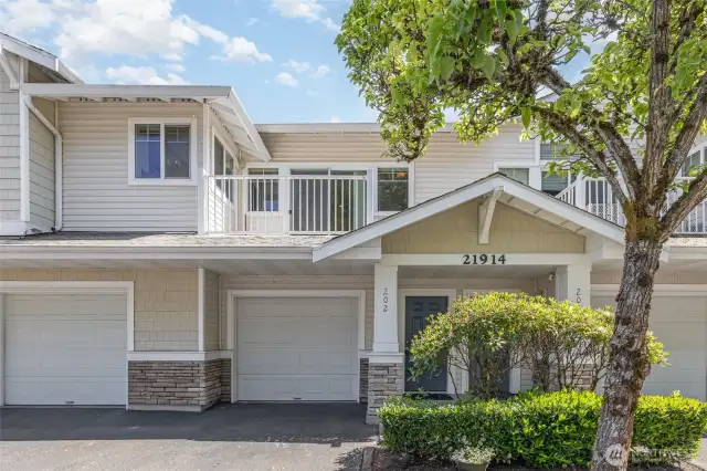 Also includes attached 1-car garage & parking spot in driveway.