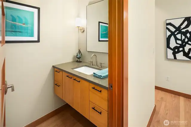 Powder room on the main.